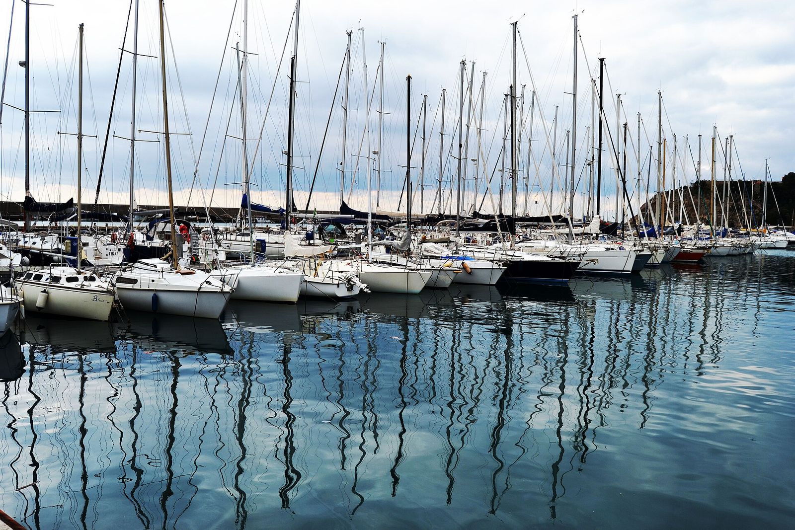 Il porto turistico di Cetraro sulla costa tirrenica